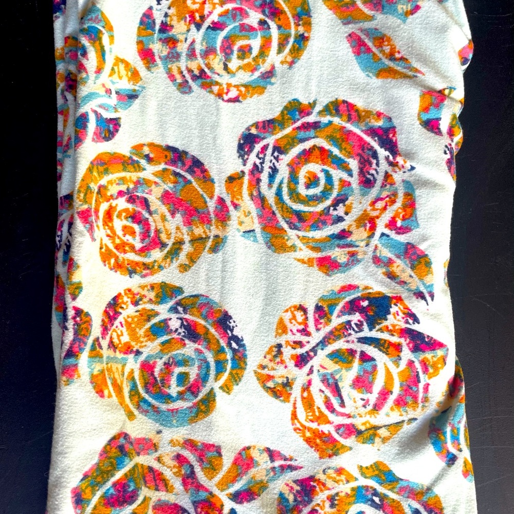 LuLaRoe OS Leggings - Floral
